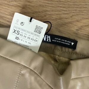 Brand New Zara Tan Faux Leather Leggings